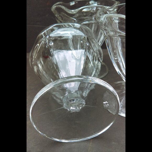 Vintage Ruffled Top Clear Ice Cream Parlor/Sundae Parfait Dessert Tulip Glasses - Picture 3 of 5